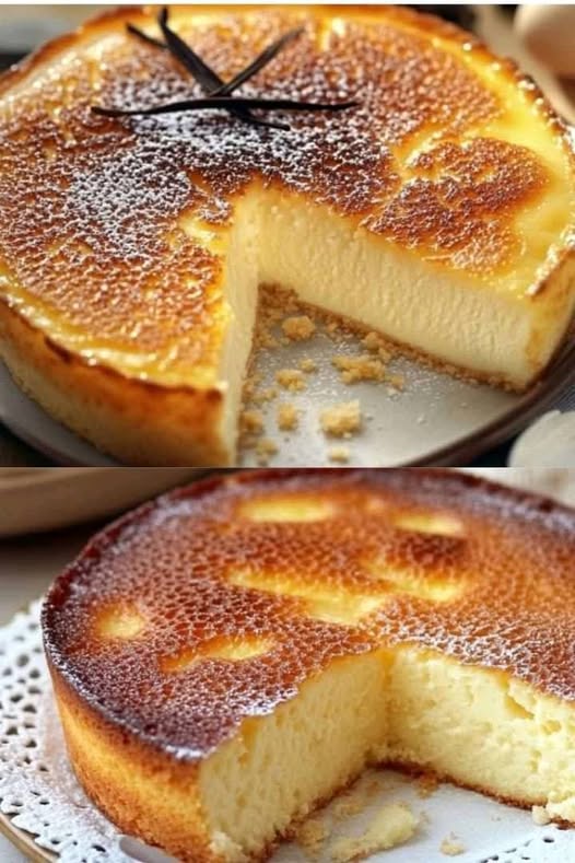 Gâteau de semoule doré, coupé en tranches, avec une texture moelleuse et des raisins secs visibles.