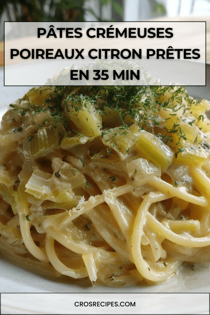 Assiette de pâtes crémeuses longues nappées d’une sauce crémeuse aux poireaux fondants et citron, garnie d’herbes fraîches et zeste de citron.