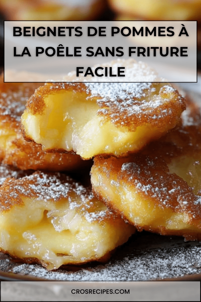 Beignets de pommes dorés à la poêle sans friture, servis chauds sur une assiette blanche avec sucre glace, texture moelleuse et pommes fondantes visibles