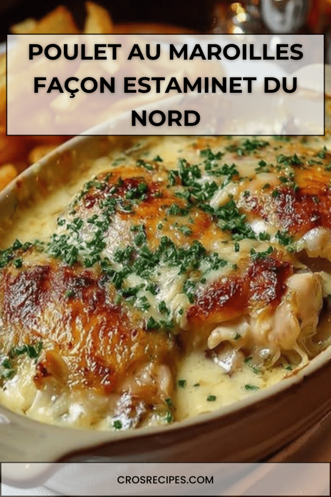 Poulet au Maroilles gratiné au four avec sauce crémeuse, oignons fondants et persil frais, servi dans un plat rustique du Nord