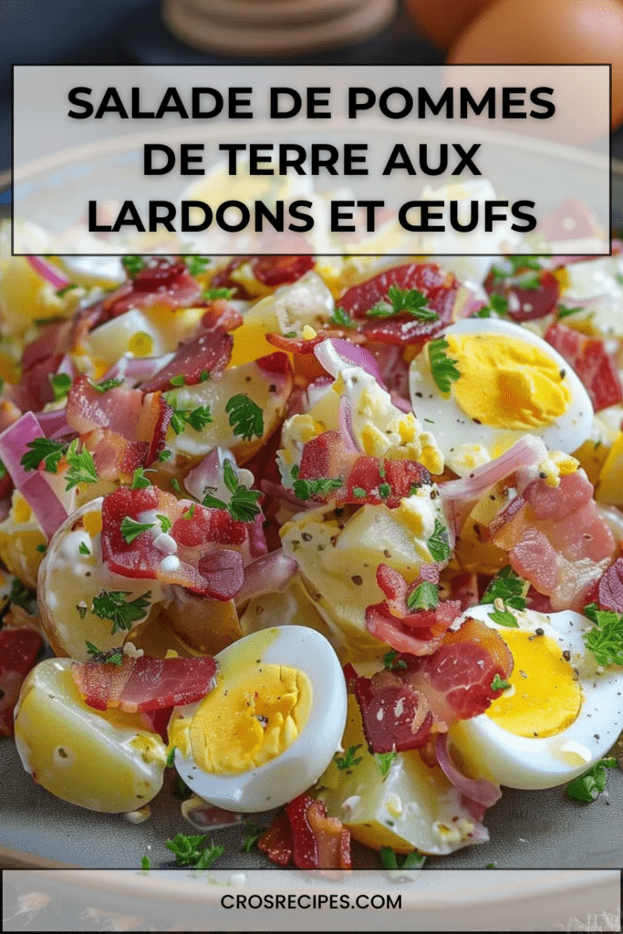 Salade de pommes de terre tiède aux lardons croustillants et œufs durs, parsemée de persil frais.