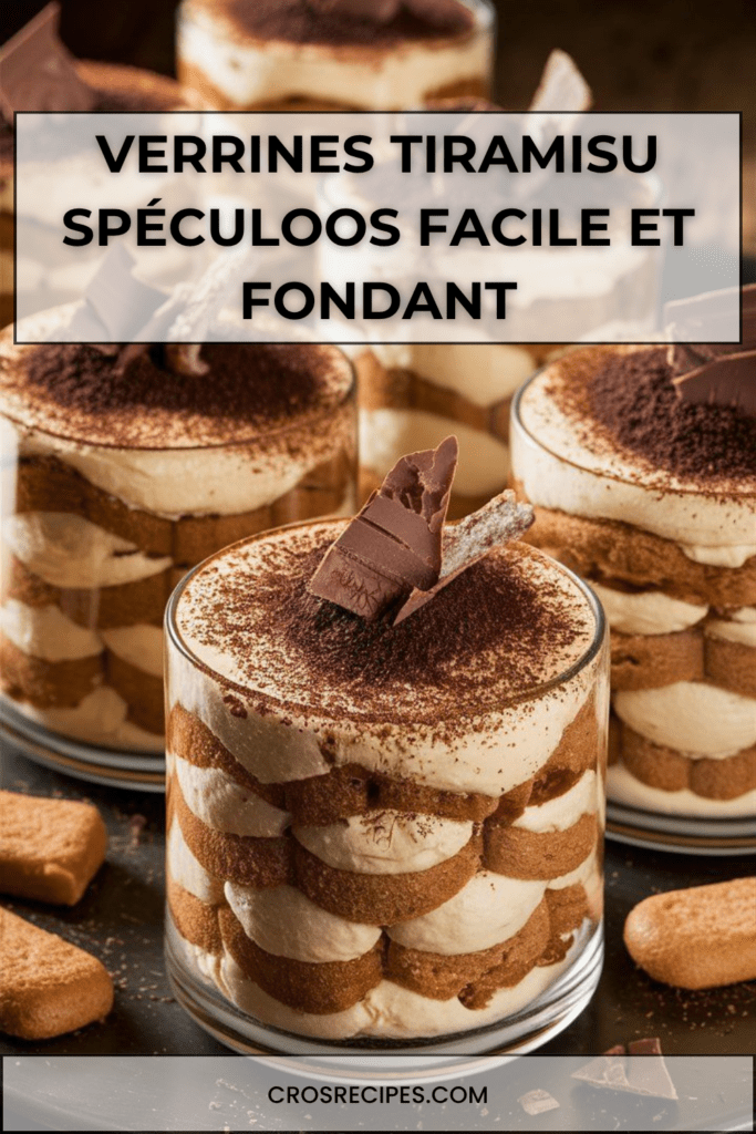 Verrines de tiramisu aux spéculoos avec crème mascarpone onctueuse, biscuits imbibés de café, cacao en poudre et copeaux de chocolat.