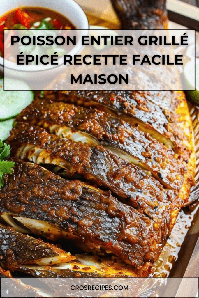 Poisson entier grillé doré et croustillant, mariné aux épices, servi avec citron vert, concombre et sauce pimentée aux herbes.